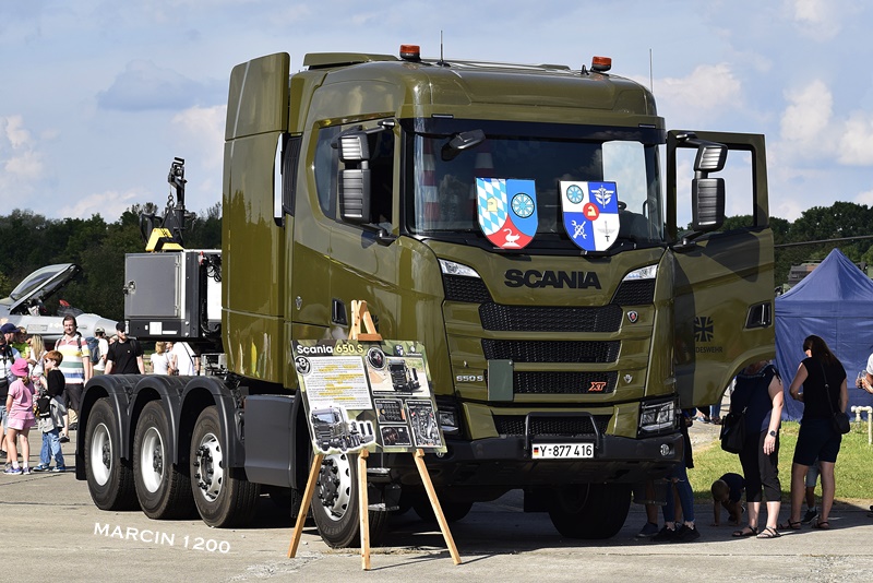 _DSC6773-crop-ScaniaS650-Bundeswehr.JPG