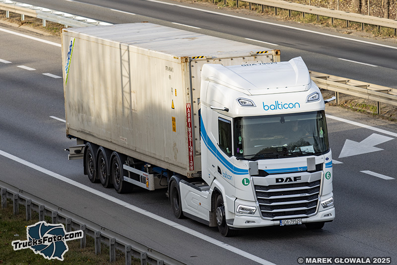 DAF XF - Balticon.jpg