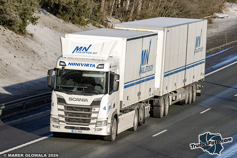 Scania 500R MN Kuljetus Niinivirta.jpg