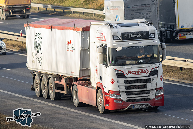 Scania 560R Super - Nowak.jpg