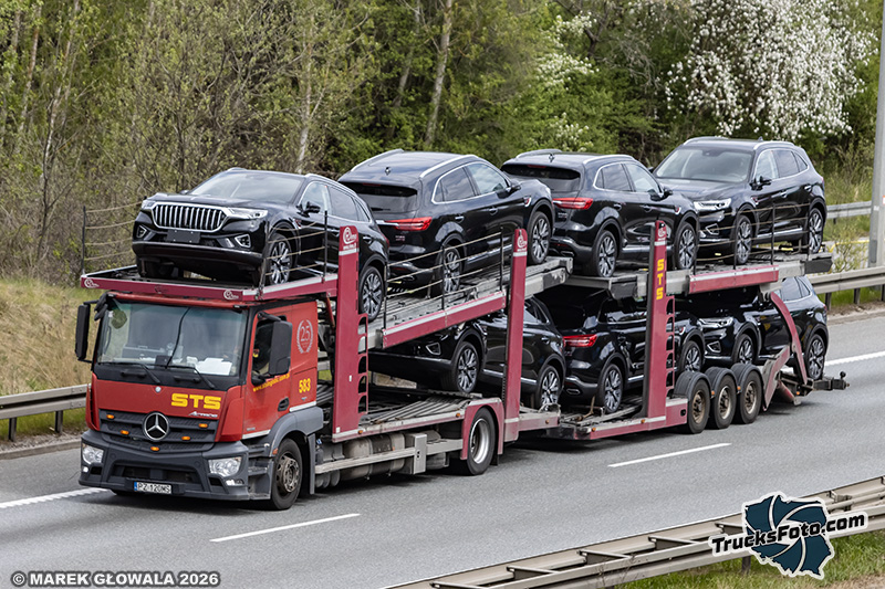 MB Actros - STS 583 Hongqi.jpg