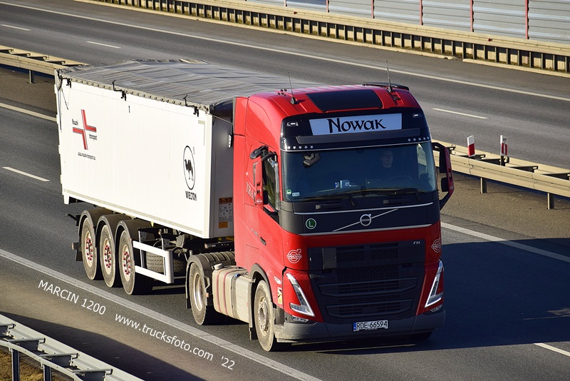 _DSC1830 NOWAK-crop-VOLVO FH5.JPG