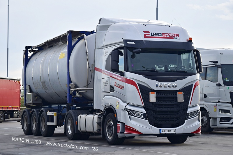 _DSC4459 EUROSPEDA-crop-IVECO S-WAY.JPG