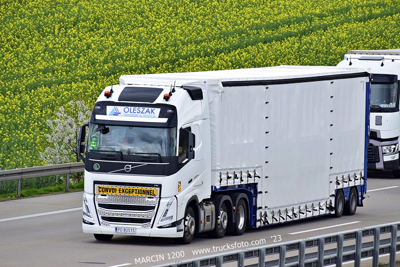 _DSC1797 OLESZAK-crop-VOLVO FH5.JPG