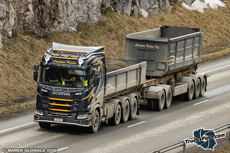 Scania R770 XT V8 - Leustun Kaivu.jpg