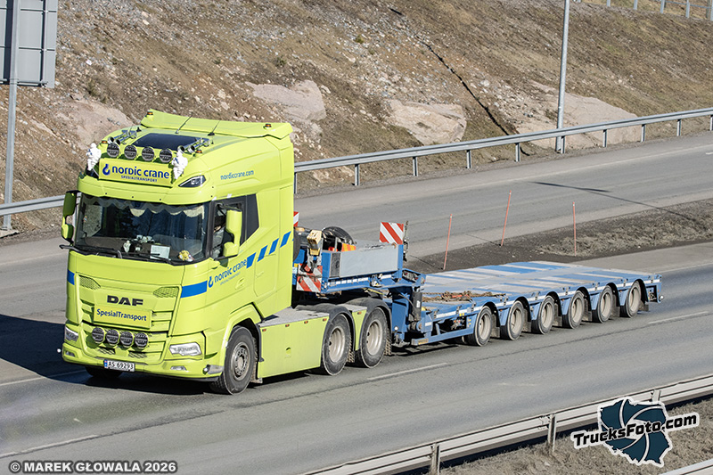 DAF XG+ Nordic Crane.jpg