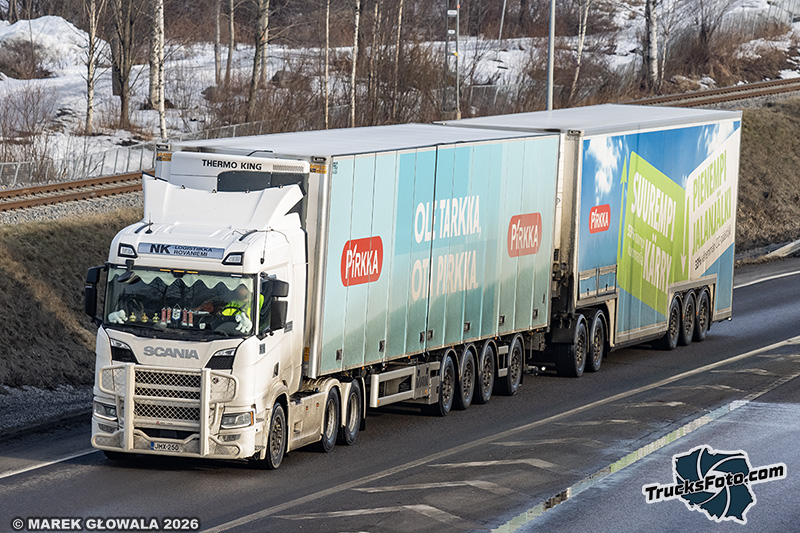 Scania 560R Super - NK.jpg