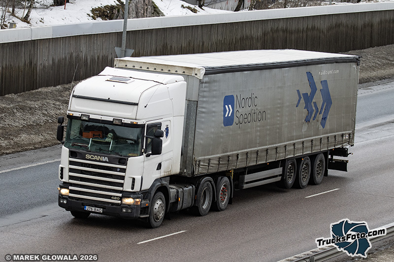 Scania serii 4 Topline - Nordic Spedition.jpg