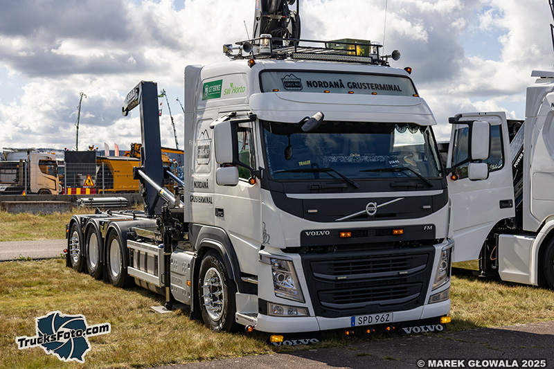 Volvo FM - Nordana Grusterminal.jpg