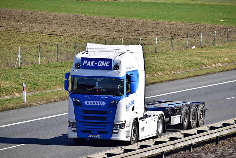 _DSC3338 PAK-ONE-crop-SCANIA R NG.JPG