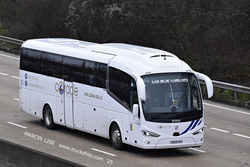 _DSC0748 AUTOBUS IRIZAR-crop-CORACLE.JPG
