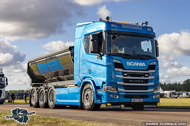 Scania 500R Norrvidinge.jpg