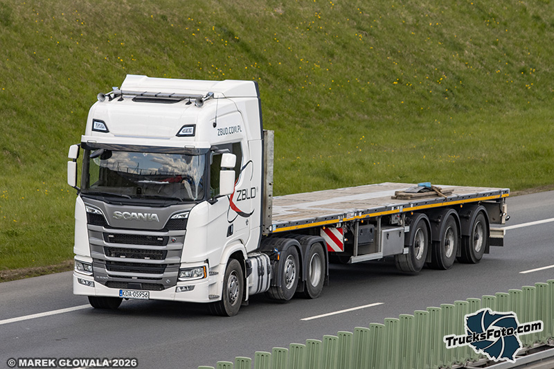 Scania R530 V8 - Zbud.jpg