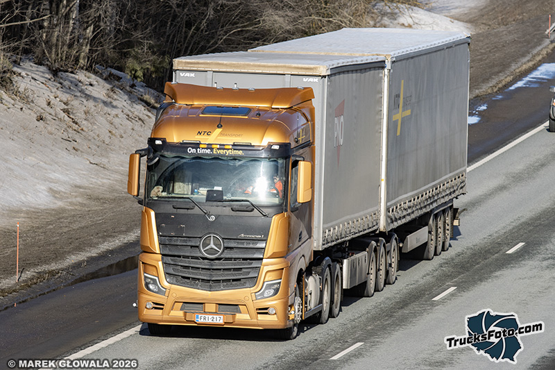 Mercedes-Benz ActrosL - NTC.jpg