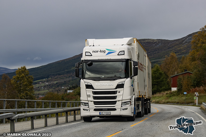 Scania 500R Super - Nor-Log.jpg