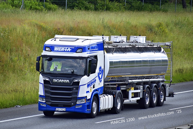 WEKTA-crop-SCANIA R530 V8.JPG