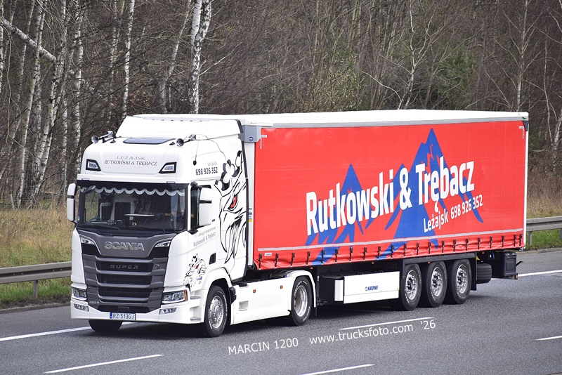 _DSC4384 Rutkowski & Trębacz-crop-SCANIA R460 NG SUPER KRONE.JPG