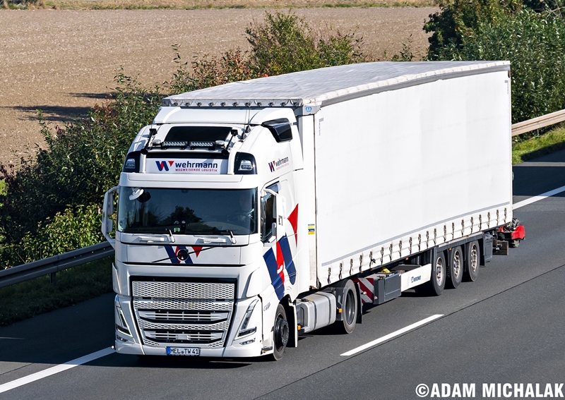 DSC_72152.jpg