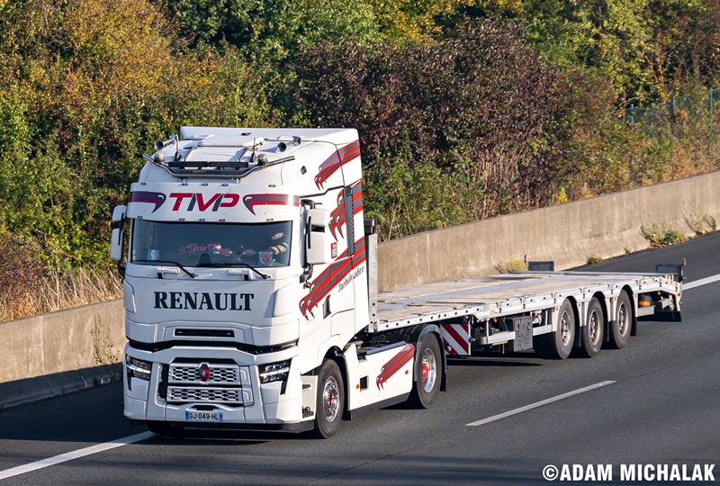 DSC_72076.jpg