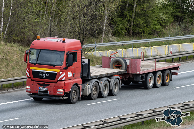 MAN TGX 41.540 - Petrolift.jpg