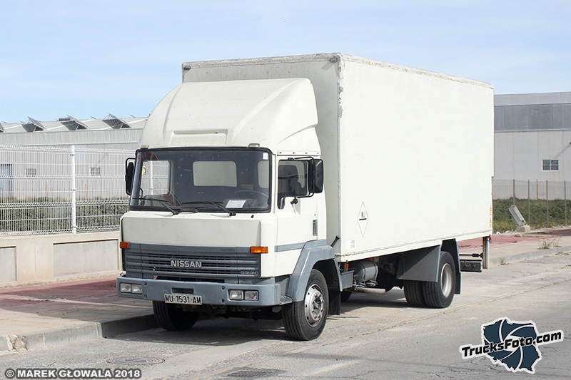 Nissan Ebro.jpg