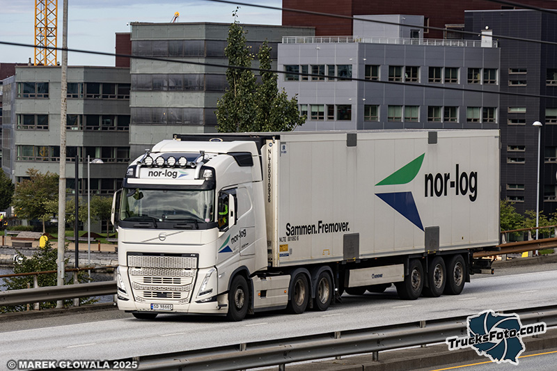 Volvo FH - Nor-Log.jpg