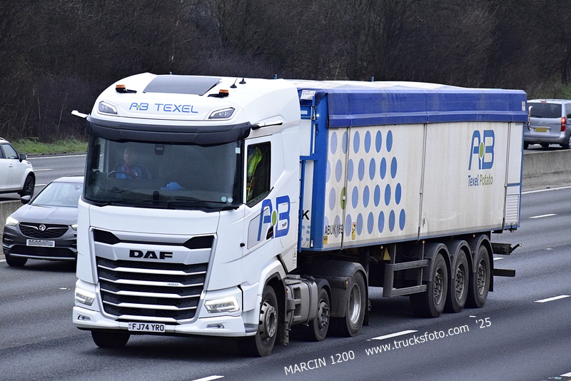 _DSC9034 AB TEXEL-crop-DAF XG.JPG