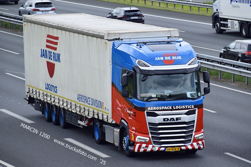 _DSC9449 JAN DE RIJK-crop-DAF XG.JPG