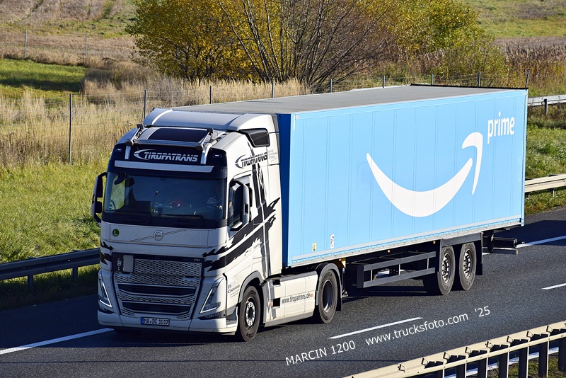 _DSC3928 TIROPATRANS-crop-VOLVO FH5.JPG