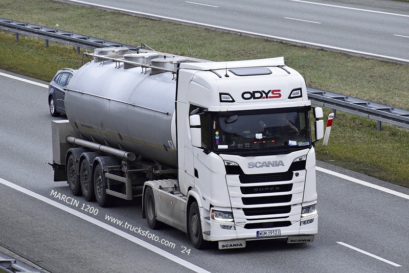 _DSC0810 ODYS-crop-SCANIA S.JPG