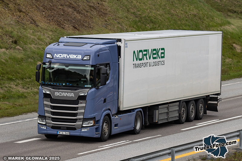 Scania 540S - Norveka.jpg