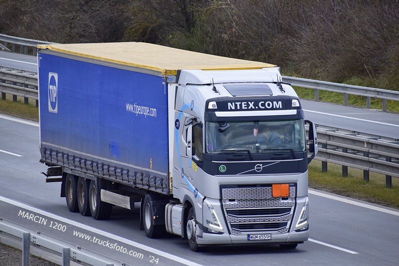_DSC0743 NTEX-crop-VOLVO FH5.JPG