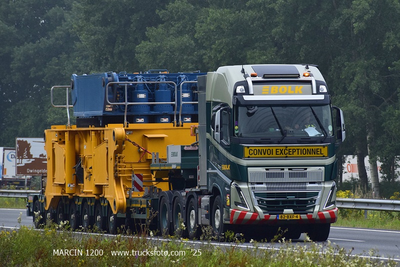 _DSC9713 BOLK-crop-VOLVO FH5.JPG