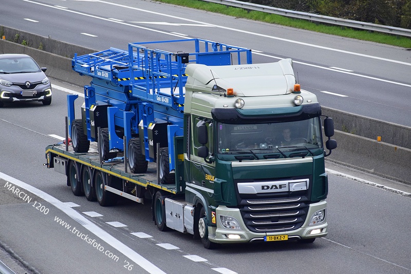 _DSC6014 BOLK-crop-DAF XF 106II.JPG