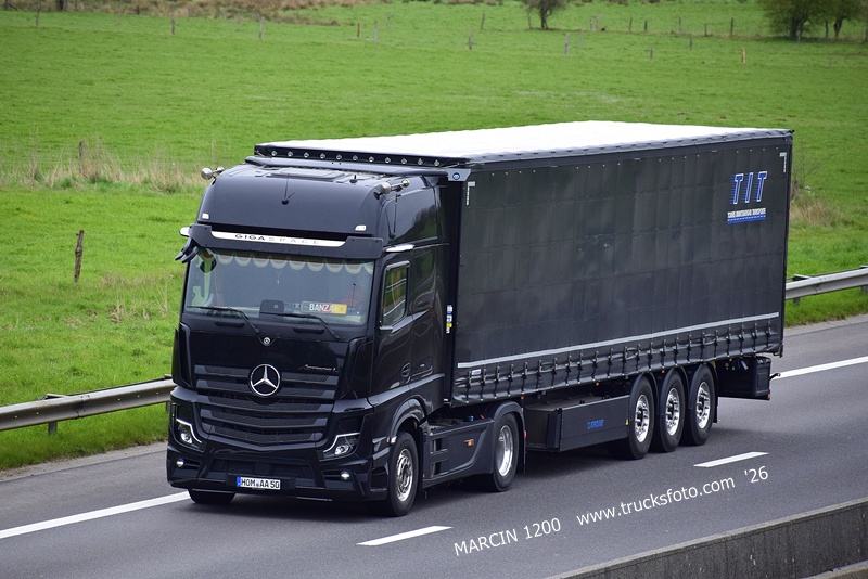 _DSC4748 TIT TOBIAS IMMETSBERGER TRANSPORTE-crop-ActrosL MP5.JPG