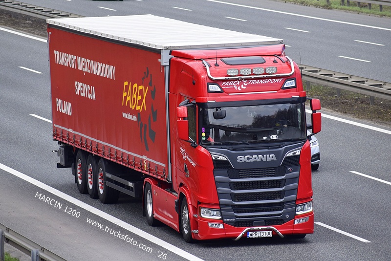 _DSC3384 FABEX-crop-SCANIA S660 V8.JPG