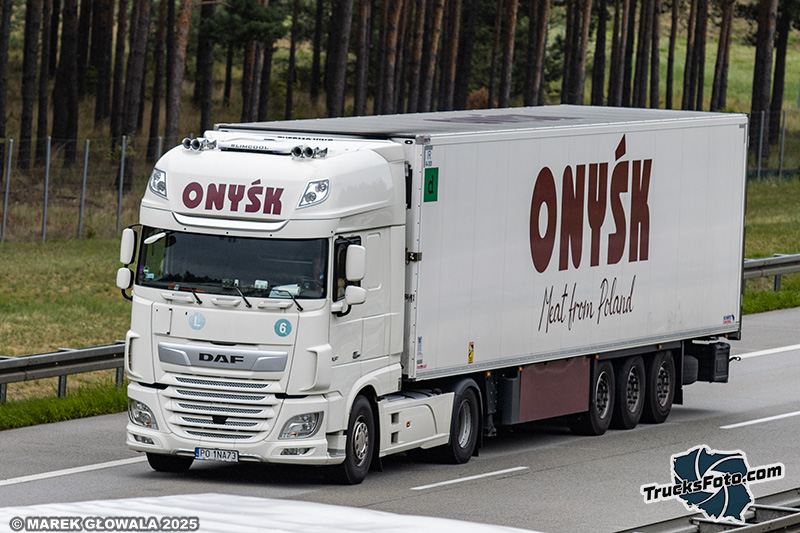 DAF XF - Onyśk.jpg