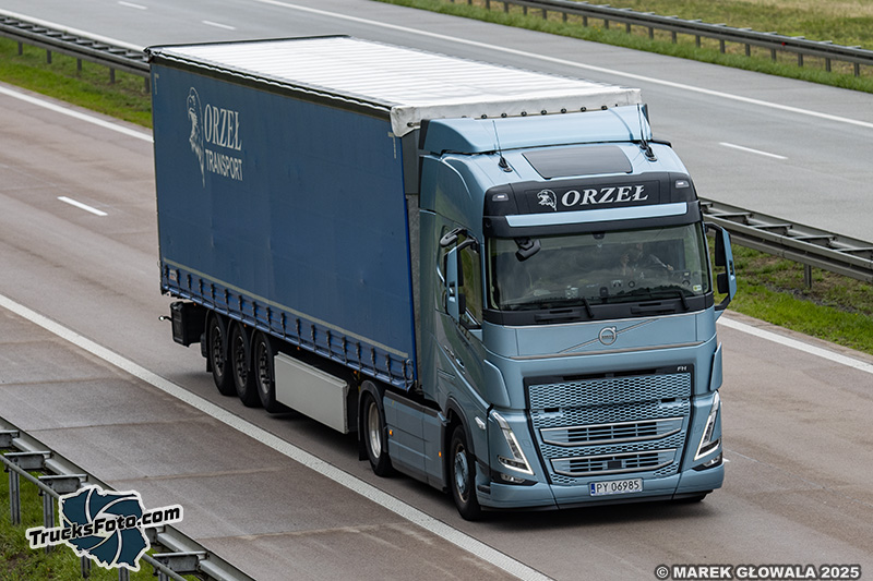 Volvo FH5 Orzeł.jpg