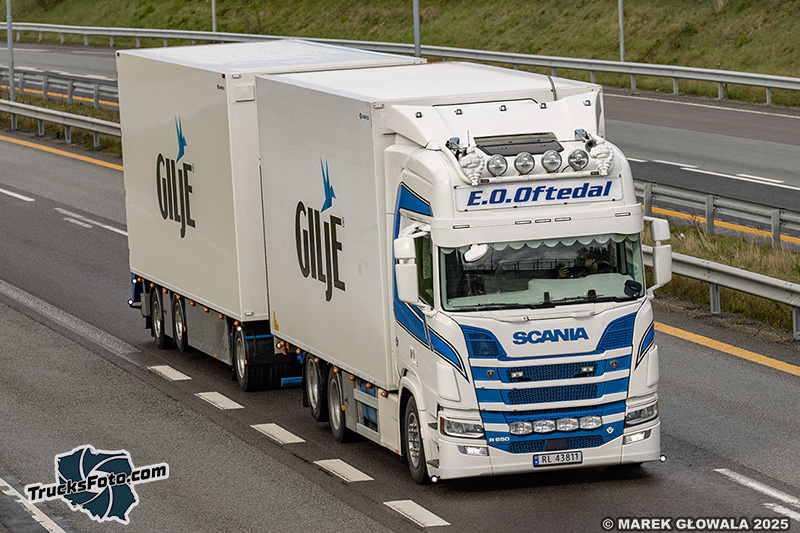 Scania R650 V8 - E.O. Oftedal Gilje.jpg
