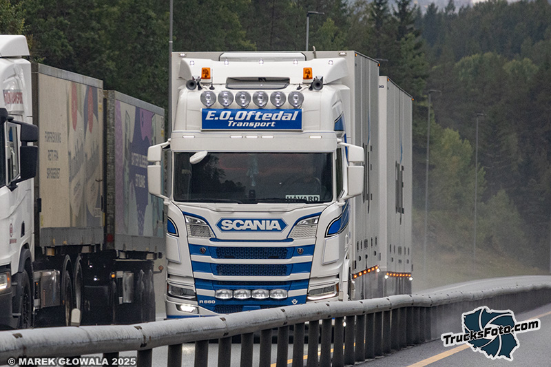 Scania R650 V8 - E.O. Oftedal.jpg