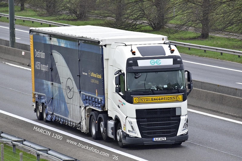 _DSC5200 EBELING LOGISTIK-crop-VOLVO FH5.JPG