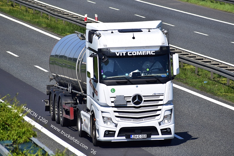 _DSC7861-crop-VIT Comerc-ACTROS MP4.JPG