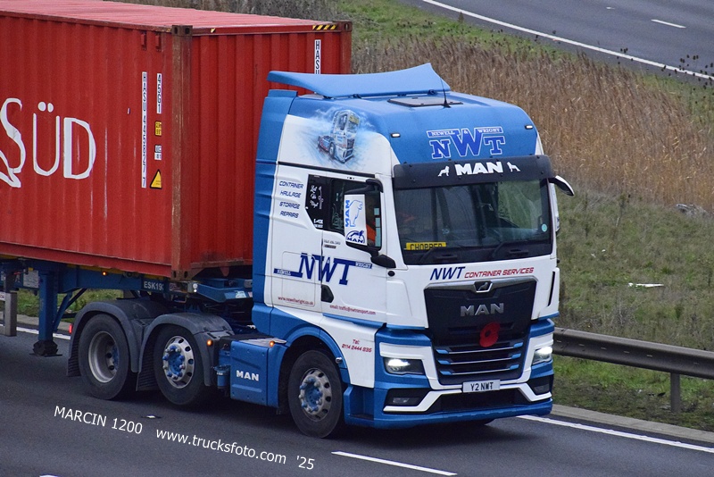 _DSC9966 NWT-crop-MAN TGX II.JPG