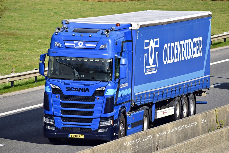 _DSC6657 OLDENBURGER-crop-SCANIA S.JPG