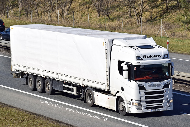 _DSC3318 BEKSOY-crop-SCANIA R NG.JPG