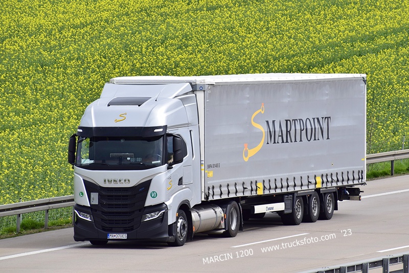 _DSC1712 SMARTPOINT-crop-IVECO S-WAY.JPG