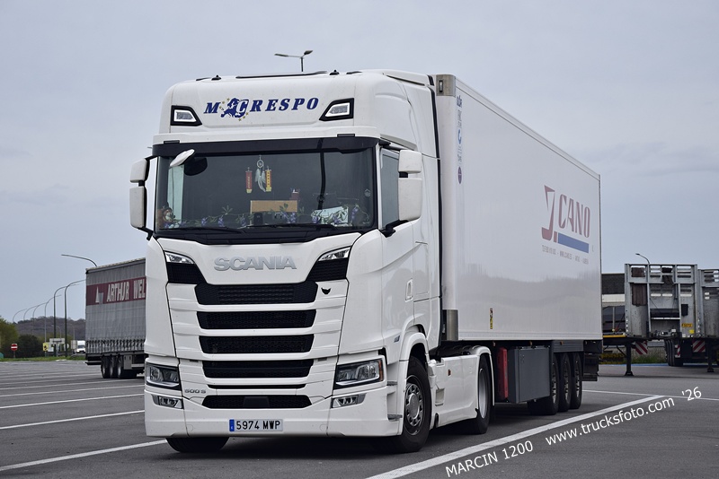 _DSC4571 M Crespo-crop-SCANIA S 500.JPG