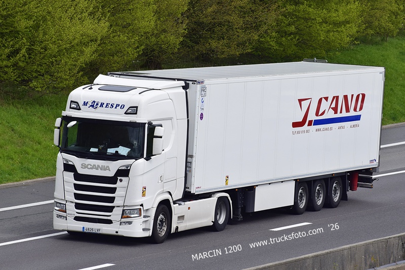 _DSC5442 M CRESPO-crop-SCANIA S500.JPG