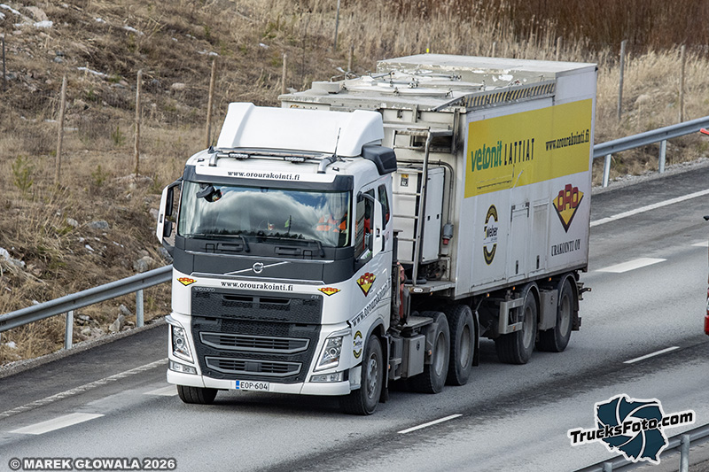 Volvo FH4 - Oro Urakointi.jpg
