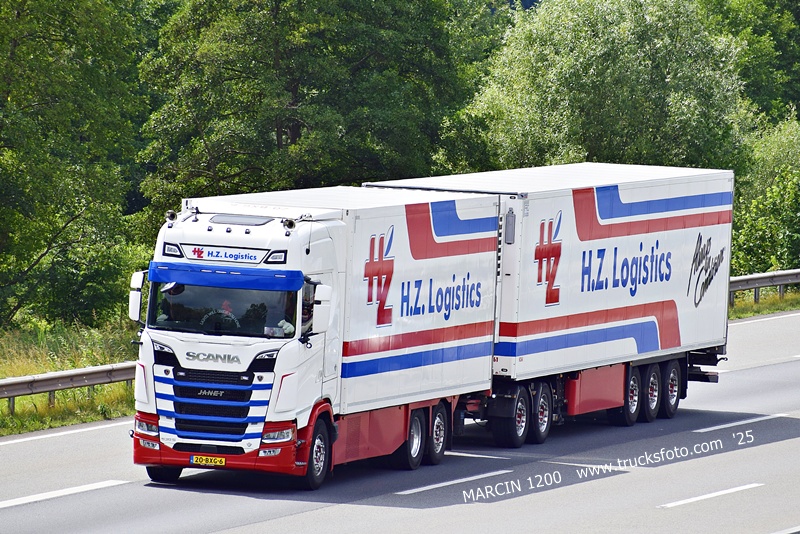 _DSC9167 H.Z.LOGISTICS-crop-SCANIA S530 V8- 25,25m.JPG